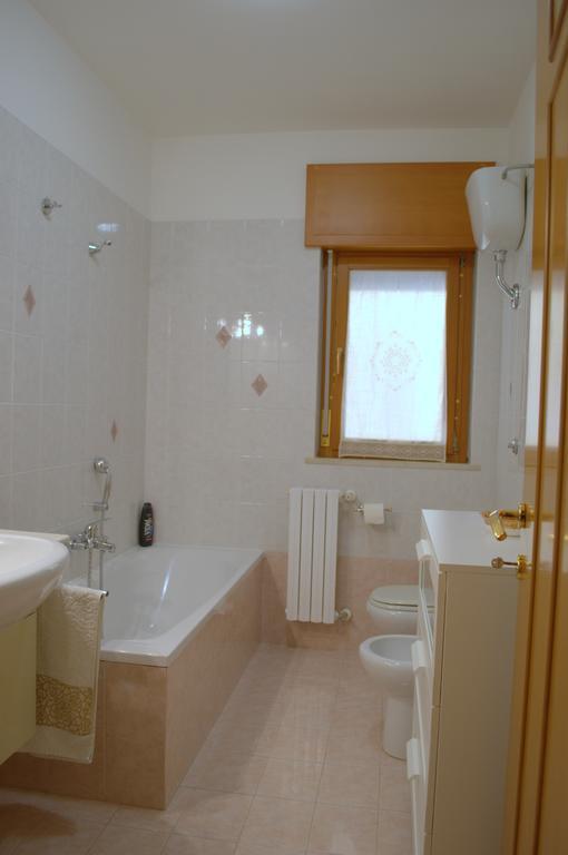 Casa Vacanze La Rocca Lejlighed Matera Værelse billede