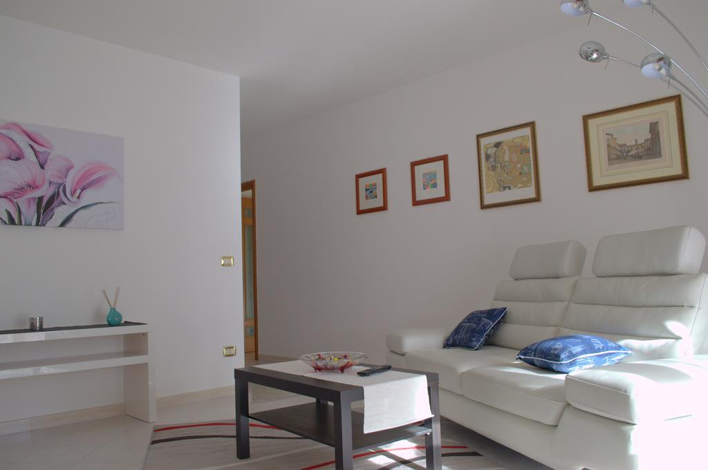 Casa Vacanze La Rocca Lejlighed Matera Værelse billede